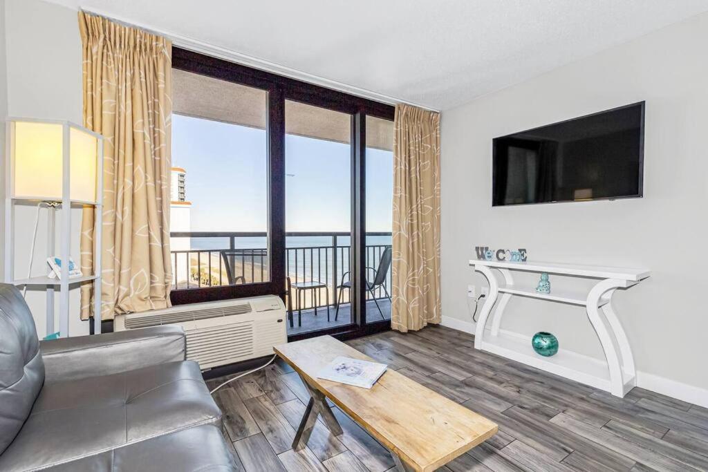 Апартаменти Upscale Oceanview 1Br Dog Friendly! 1104 Мертл-Біч Екстер'єр фото